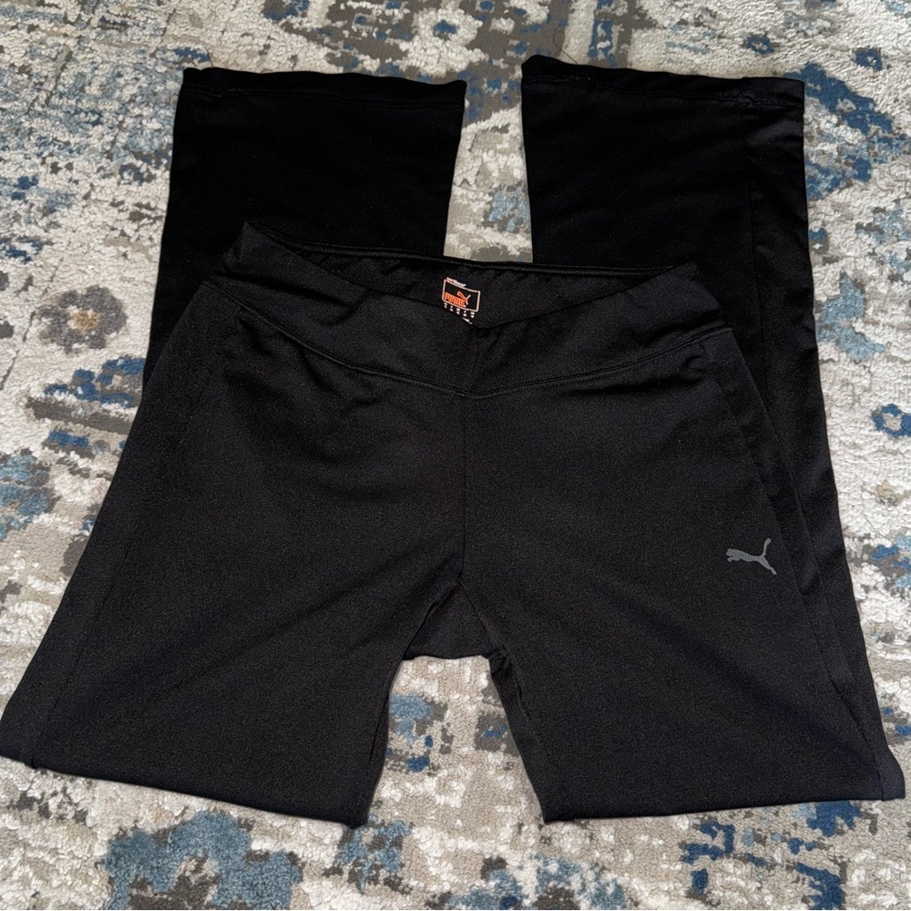 Puma Black and Gray Athletic Wear